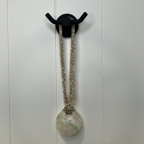 Premier Designs beaded beach shell necklace and bracelet - Picture 2 of 7